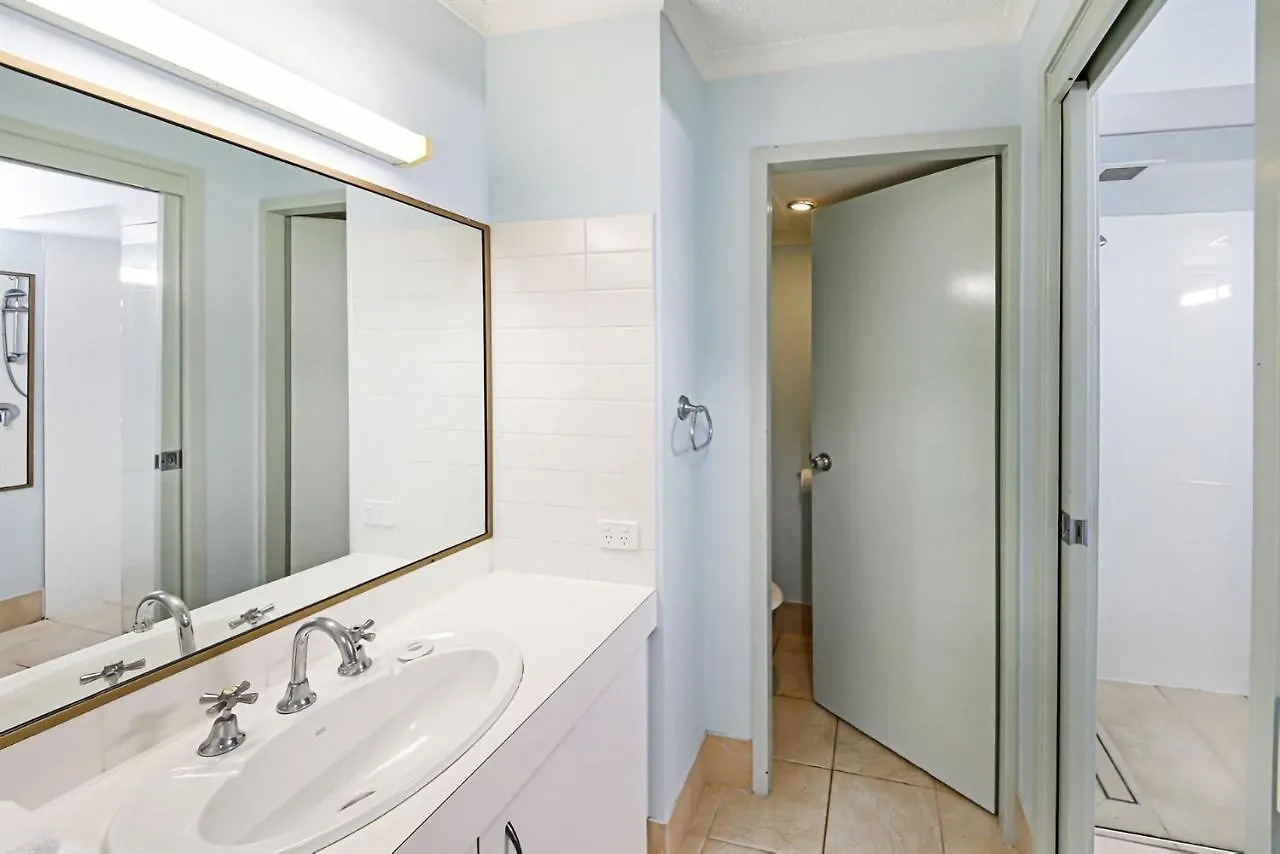 Unit 2 Biriny Lodge Coolum Beach 0*,  Australien